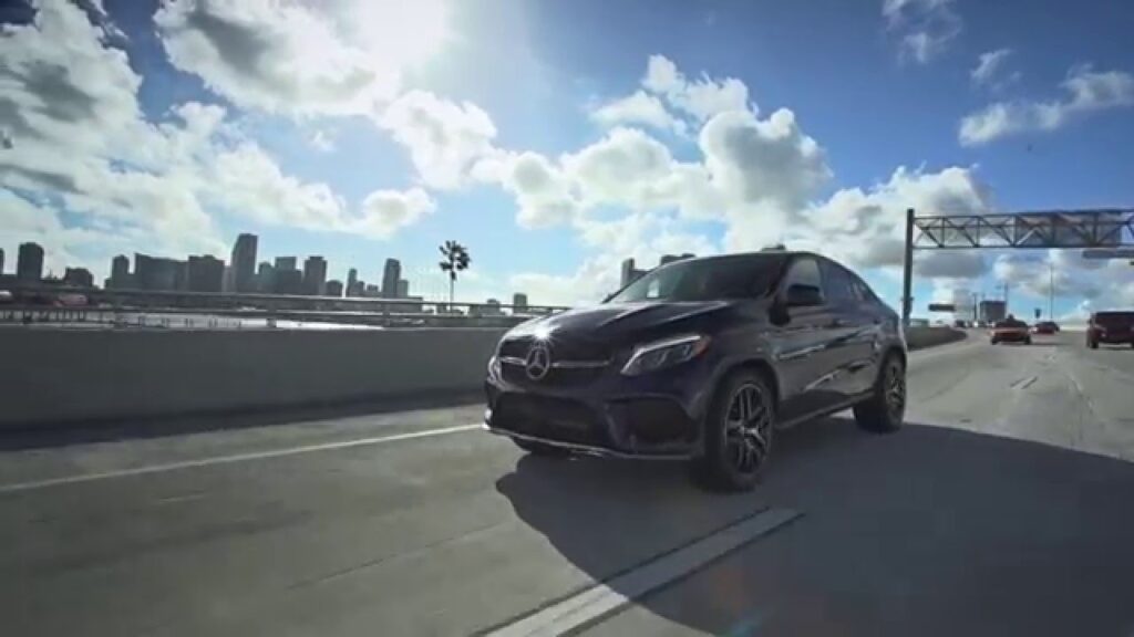 Miami Luxury Chauffeur Service – Mercedes-Benz GLE