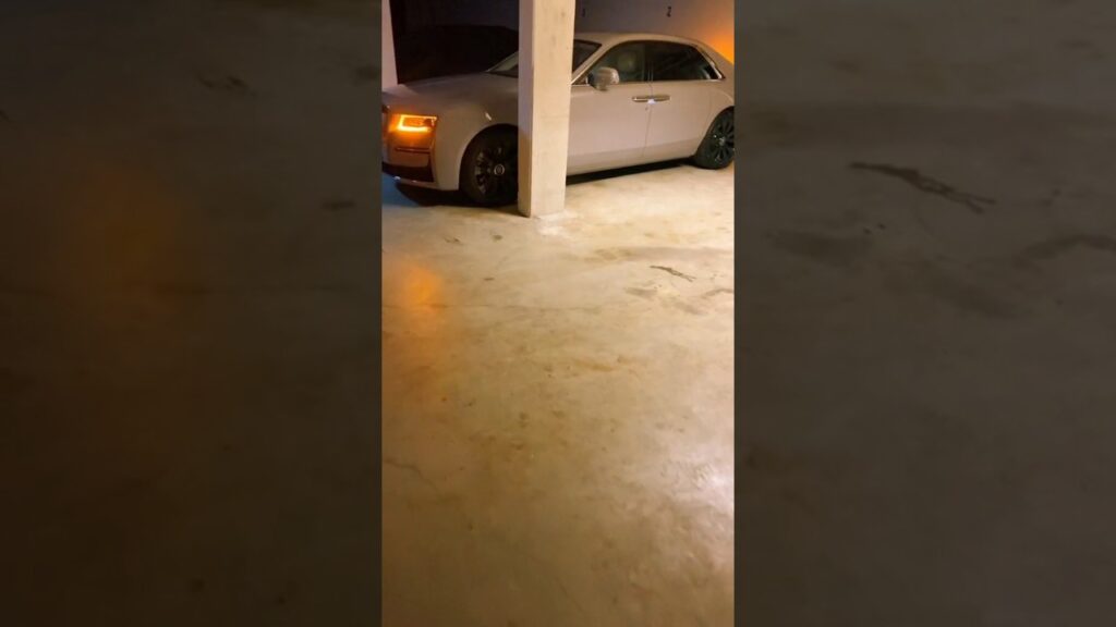 Your Miami Lifestyle Upgrade – Rolls-Royce Ghost Ride