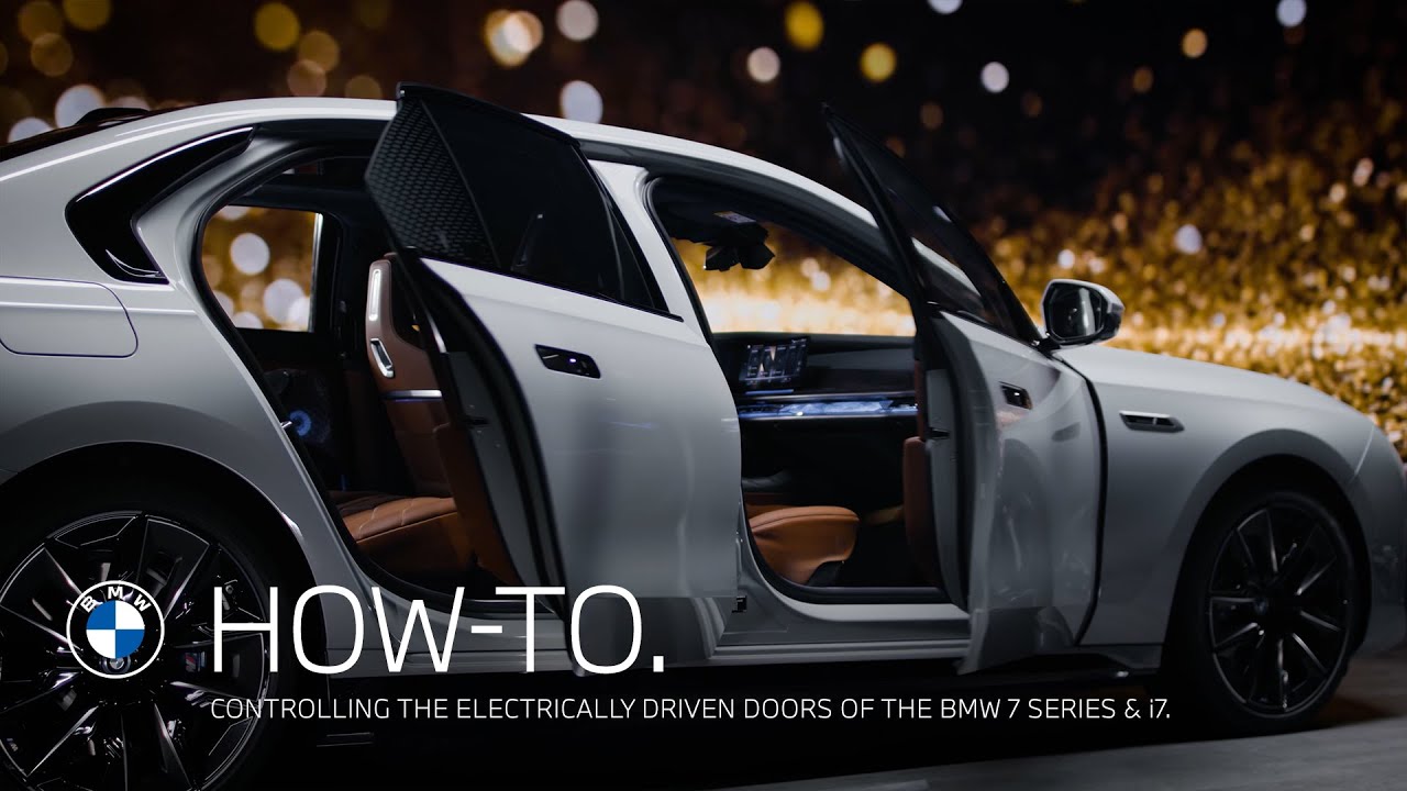 Make an Entrance in BMW i7 – Miami Chauffeur
