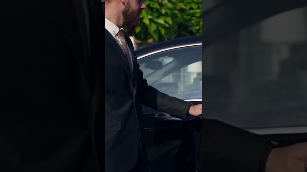 Chauffeur for Foreign VIPs – Bentley Turbo R in Miami